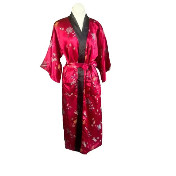 Vintage Chinese Red Brocade Reversible Kimono Robe Self Belt - Picture 1 of 9